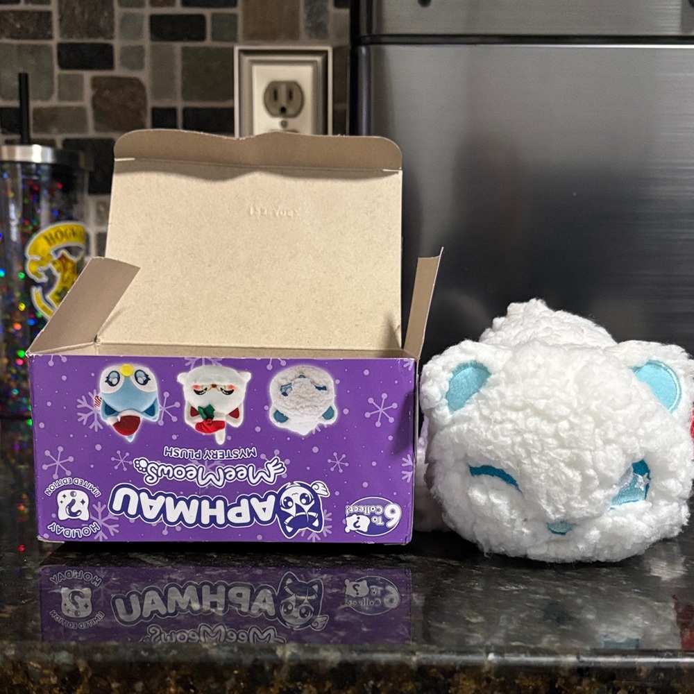 Aphmau MeeMeows Snowball Plush